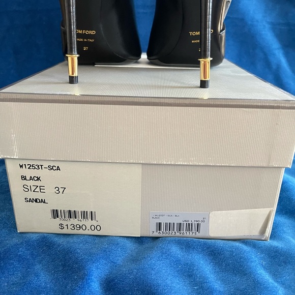 Tom Ford black sandal with gold key & lock size 37 - Picture 5 of 8